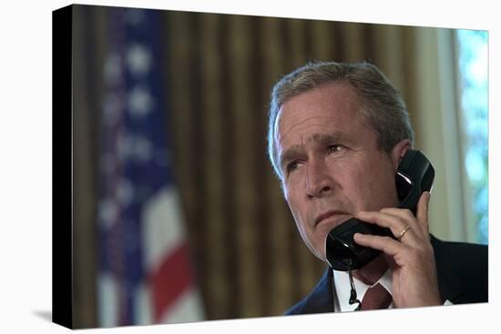 President George W. Bush on Telephone to Ny Gov. George Pataki and Nyc Mayor, Rudolph Giuliani-null-Stretched Canvas