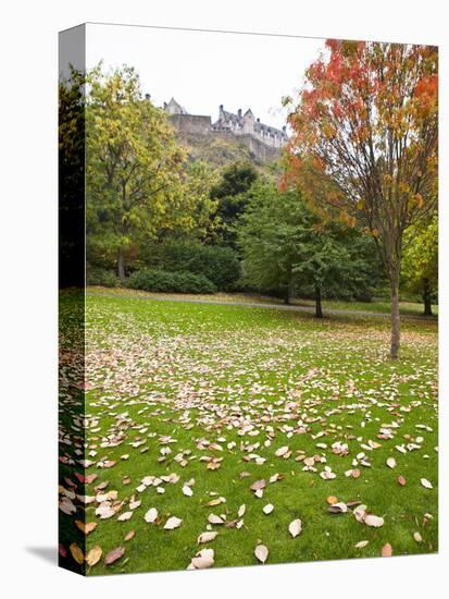 Princes Street Gardens and Edinburgh Castle, Edinburgh, Lothian, Scotland, Uk-null-Premier Image Canvas