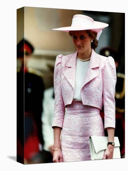 Princess Diana Receives the Freedom of Northampton Wears Pink Suit June 1989-null-Premier Image Canvas