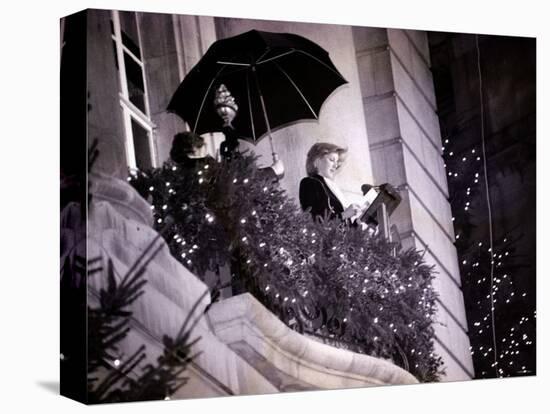 Princess Diana Turns on the Christmas Lights on Regent Street-null-Premier Image Canvas