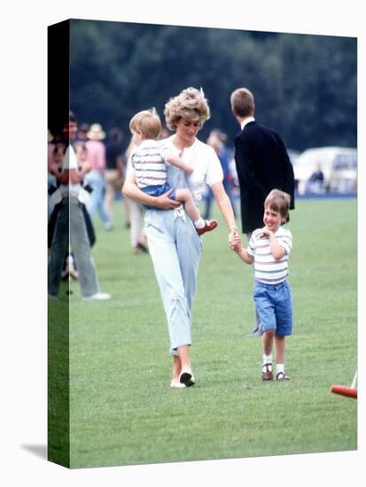 Princess of Wales with Prince Harry and Prince William at a polo match at Windsor-null-Premier Image Canvas