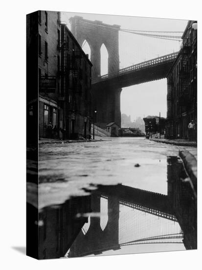 Puddle Reflecting Brooklyn Bridge-Bettmann-Premier Image Canvas