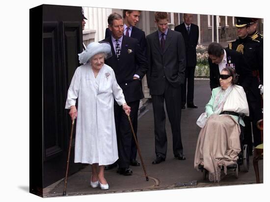 Queen Mother waves on her 101 birthday watched by Princess Margaret in wheelchair and Prince Charle-null-Premier Image Canvas