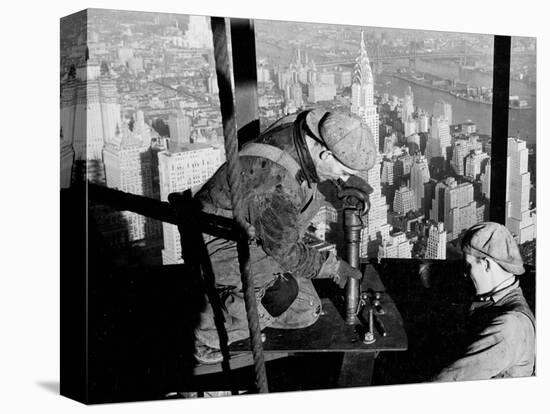 Riveters on the Empire State Building, 1930-31 (gelatin silver print)-Lewis Wickes Hine-Premier Image Canvas