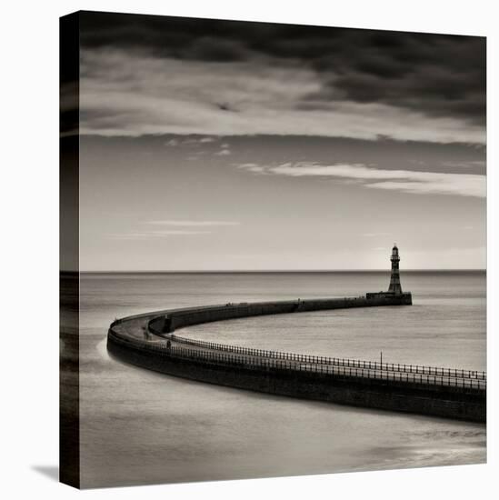 Roker Lighthouse-Craig Roberts-Premier Image Canvas