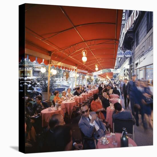 'Rome's Cafe De Paris on Via a Favorite AfterHours Sitting Spot for Natives and 'Rome's Cafe De Paris on Via a Favorite AfterHours Sitting Spot for Natives and