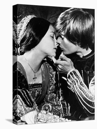 Romeo and Juliet, 1968-null-Premier Image Canvas