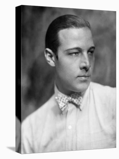 Rudolph Valentino, 1926-null-Premier Image Canvas