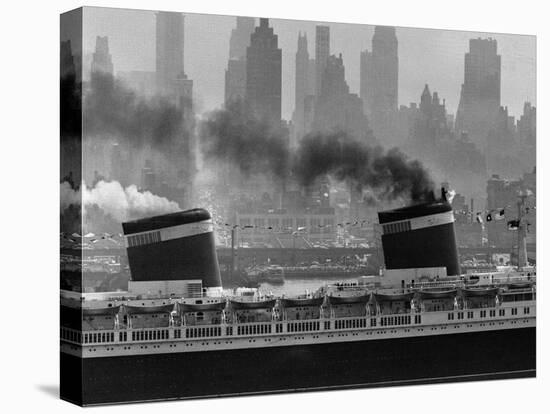 S.S. United States Sailing in New York Harbor-Andreas Feininger-Premier Image Canvas