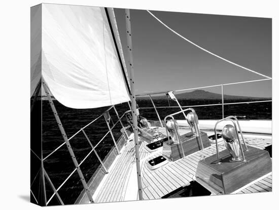 Sailing-null-Premier Image Canvas