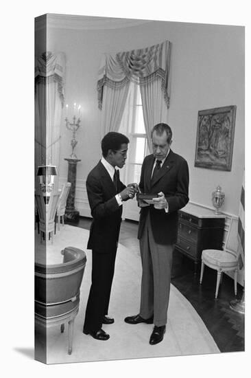 Sammy Davis Jr. with Richard Nixon in the Oval Office. March 4 1973-null-Stretched Canvas