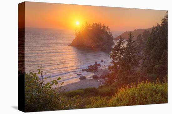 Setting Sun at Trinidad, Northern California Coast-Vincent James-Premier Image Canvas