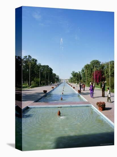 Shalimar (Shalamar) Gardens, Unesco World Heritage Site, Lahore, Punjab, Pakistan, Asia-Robert Harding-Premier Image Canvas