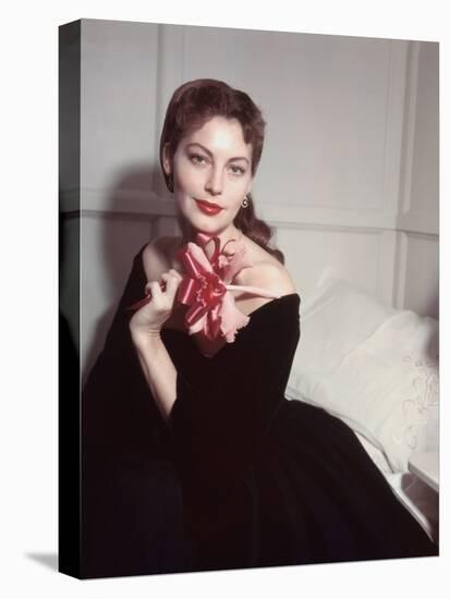 Show Boat by GeorgeSidney with Ava Gardner, 1951 (photo)-null-Stretched Canvas