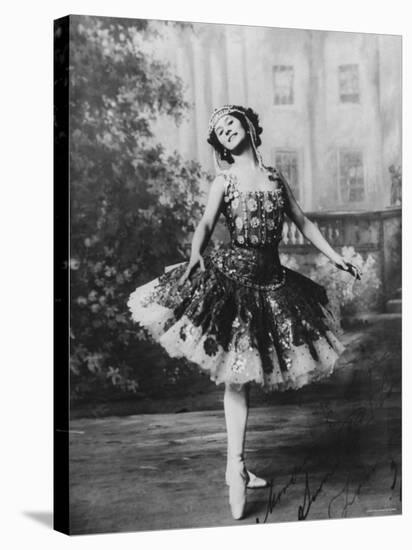 Signed Portrait of Russian Ballet Dancer Anna Pavlova Striking Pose on Stage at the Imperial Palace-null-Premier Image Canvas