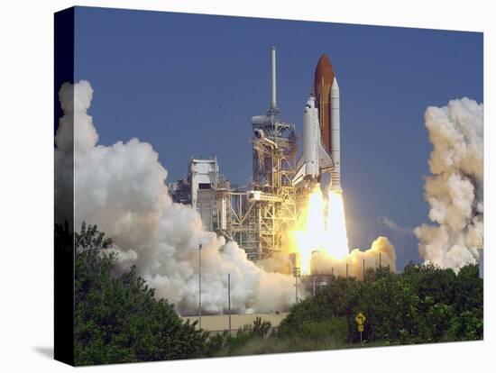 Space Shuttle Discovery-Paul Kizzle-Premier Image Canvas