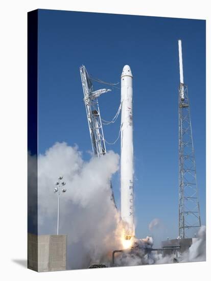 Spacex?S Falcon 9 Rocket and Dragon Spacecraft Lift Off from Cape Canaveral Air Force Station-null-Stretched Canvas