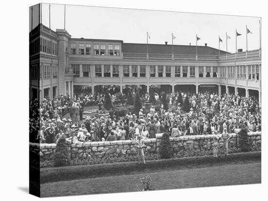 Spectators Attending the Kentucky Derby-null-Premier Image Canvas