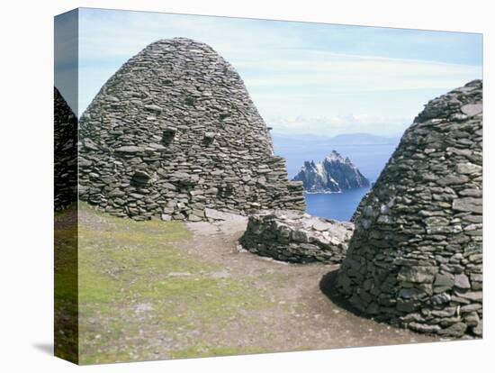 Stone Beehive Huts, Skellig Michael, Unesco World Heritage Site, County Kerry, Republic of Ireland-David Lomax-Premier Image Canvas