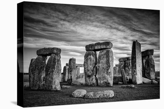 Stonehenge-Rory Garforth-Premier Image Canvas