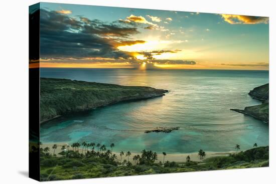 Sunrise over Hanauma Bay on Oahu, Hawaii-Leigh Anne Meeks-Premier Image Canvas