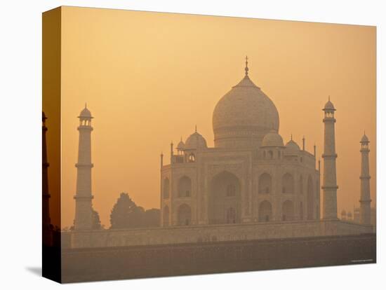 Taj Mahal, Agra, India-Jon Arnold-Premier Image Canvas