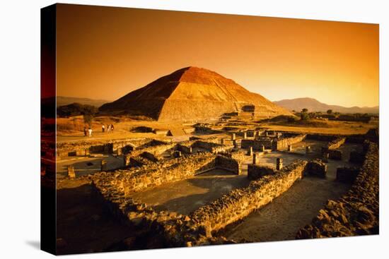 Teotihuacan's Pyramid of the Sun-Randy Faris-Premier Image Canvas