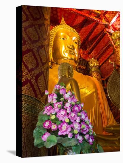 Thailand, Ayutthaya, Buddha at Wat Phanan Choeng, Luang Pho Tho-Terry Eggers-Premier Image Canvas