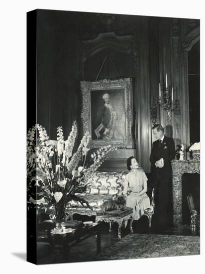 The Duke and the Duchess of Windsor in Paul Louis Weiller's House, Paris, France, 1949-Cecil Beaton-Premier Image Canvas