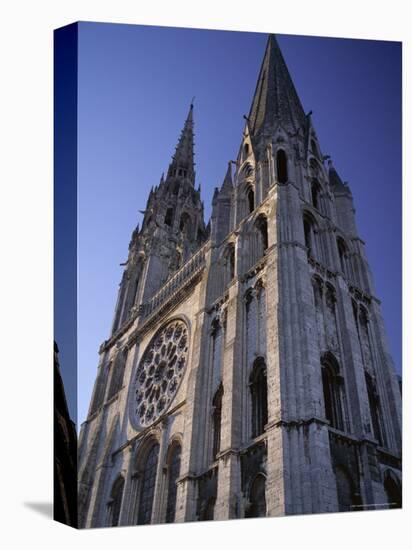 The Exterior of the Christian Cathedral, Chartres, Eure Et Loir, Centre, France-Jonathan Hodson-Premier Image Canvas