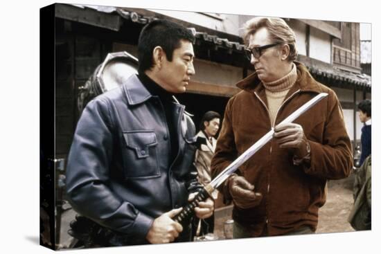 THE YAKUZA by SydneyPollack with Ken Takakura and Robert Mitchum, 1974 (photo)-null-Stretched Canvas