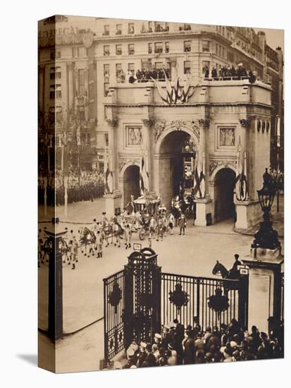 'Through the Sovereign's Gate, Marble Arch', May 12 1937-Unknown-Premier Image Canvas