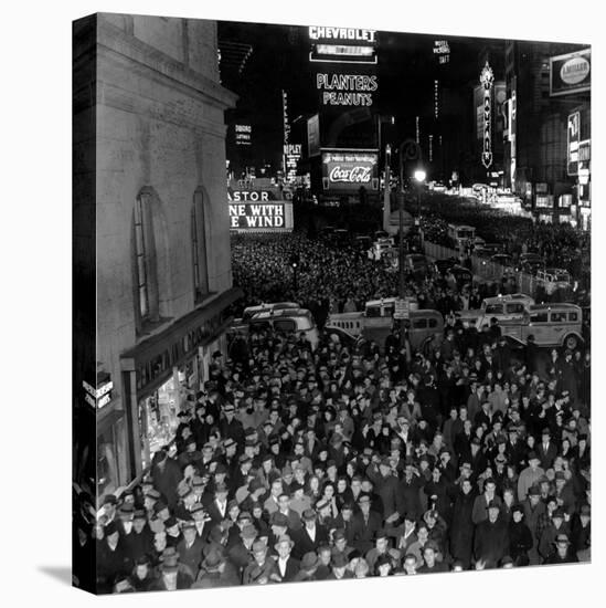 Times Square During the New Year's Eve Celebration-null-Premier Image Canvas