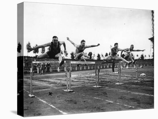 Trossbach Wins the Hurdles 1927-null-Premier Image Canvas