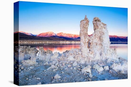 Tufa Rock Formations, South Tufa, Mono Lake, California, with the Eastern Sierras, the-Jordana Meilleur-Premier Image Canvas