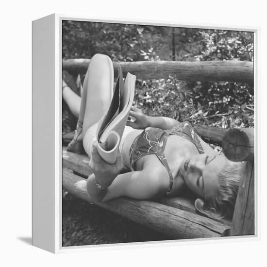 Marilyn Monroe-Ed Clark-Framed Premier Image Canvas