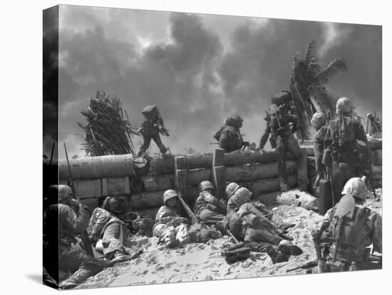 U.S. Marines Move Out from the Tarawa Beachhead into Japanese Smoke Covered Airstrip-null-Stretched Canvas