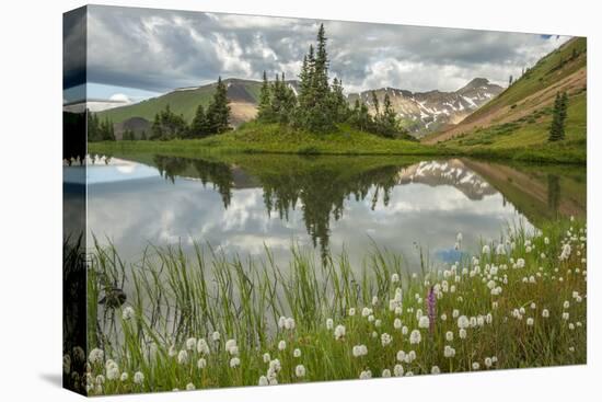 USA, Colorado, Gunnison National Forest. Paradise Divide and Pond Reflection-Jaynes Gallery-Premier Image Canvas