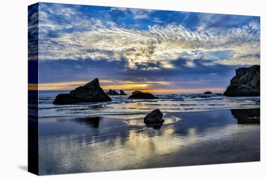 USA, Oregon, Bandon, Beach-Joe Restuccia III-Premier Image Canvas