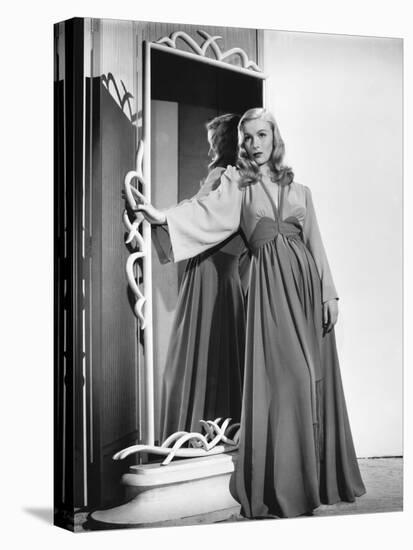 Veronica Lake, 1940-null-Premier Image Canvas