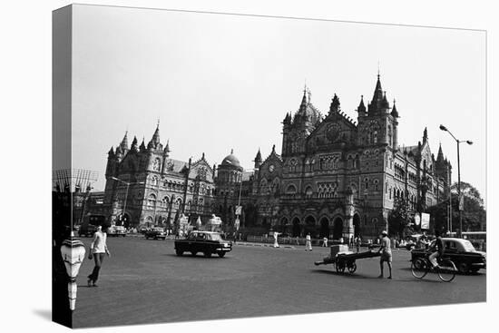 Victoria Terminus Railway Station, Mumbai, Maharashtra, India, 1982-null-Premier Image Canvas