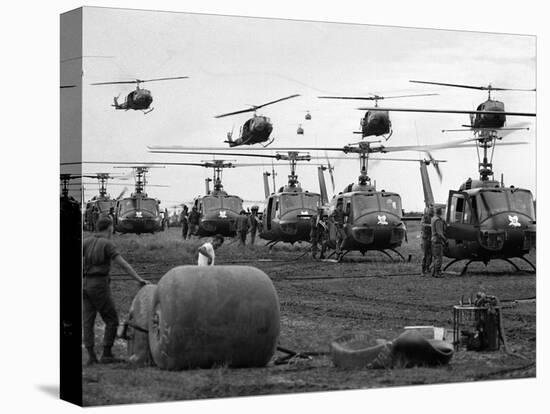 Vietnam U.S. Huey-Associated Press-Premier Image Canvas