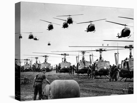 Vietnam War U.S. Helicopters Gas-Henri Huet-Premier Image Canvas