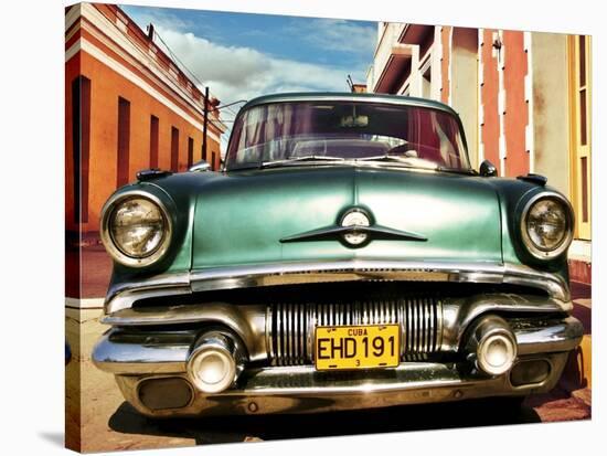 Vintage American car in Habana, Cuba-Gasoline Images-Stretched Canvas