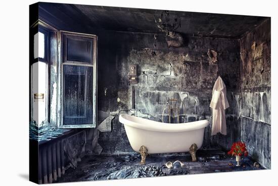 Vintage Bathtub in Grunge Interior-viczast-Stretched Canvas