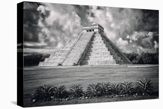 ¡Viva Mexico! B&W Collection - El Castillo Pyramid VI - Chichen Itza-Philippe Hugonnard-Premier Image Canvas