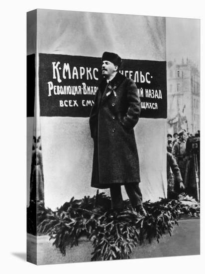 Vladimir Lenin He Speaks on the Occasion of the Inauguration of Monuments to Marx and Engels Moscow-null-Premier Image Canvas