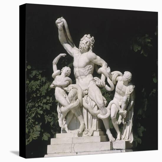 Vue du parc : statue: demi-lune du parterre de Latone côté nord : "Laocoon et ses fils étouffés-Jean-Baptiste Tuby-Premier Image Canvas