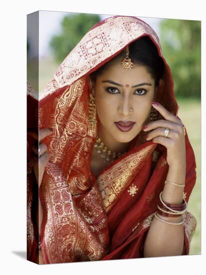 Woman Dressed in Sari / Traditional Costume, Mumbai (Bombay), Maharastra, India-Steve Vidler-Premier Image Canvas