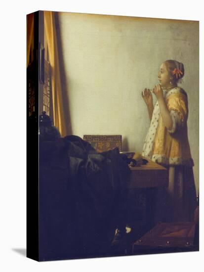 Woman with a Pearl Necklace, 1664-Johannes Vermeer-Premier Image Canvas